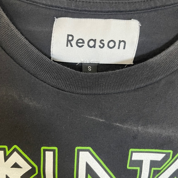 Reason World Tour Men’s T-Shirt Size Small Black Distressed Graphic Band Tee - Picture 9 of 12